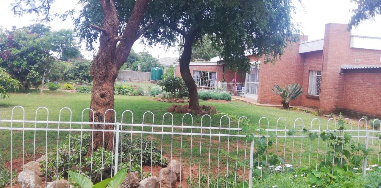 Savanna Bulawayo Kültér fotó